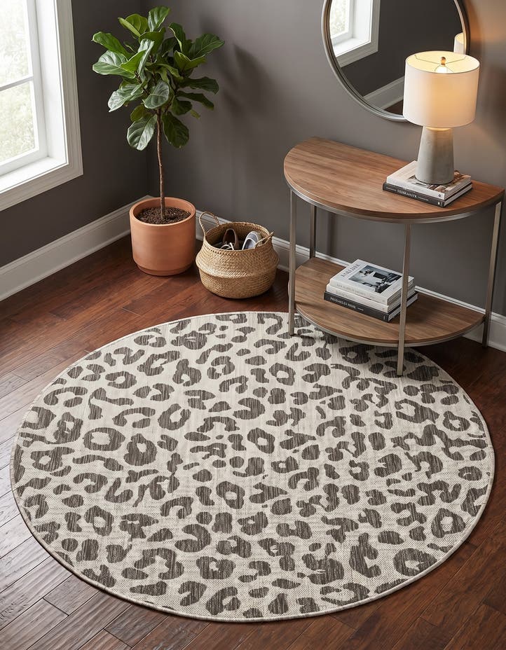 5' 3 x 5' 3 Easy-Clean Safari Indoor / Outdoor...