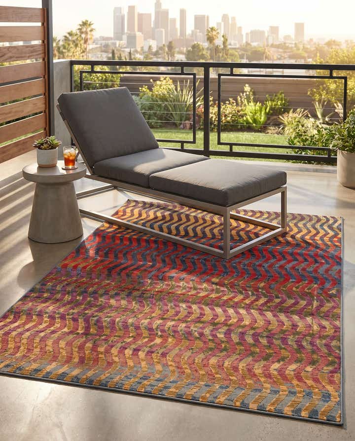 4' x 6' Easy-Clean Modern Indoor / Outdoor Rug