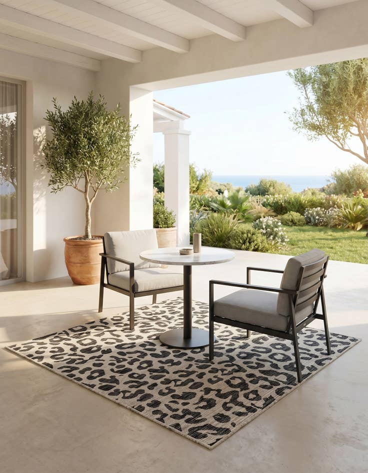 Detail image of 5' 3 x 5' 3 Easy-Clean Safari Indoor / Outdoor Square Rug