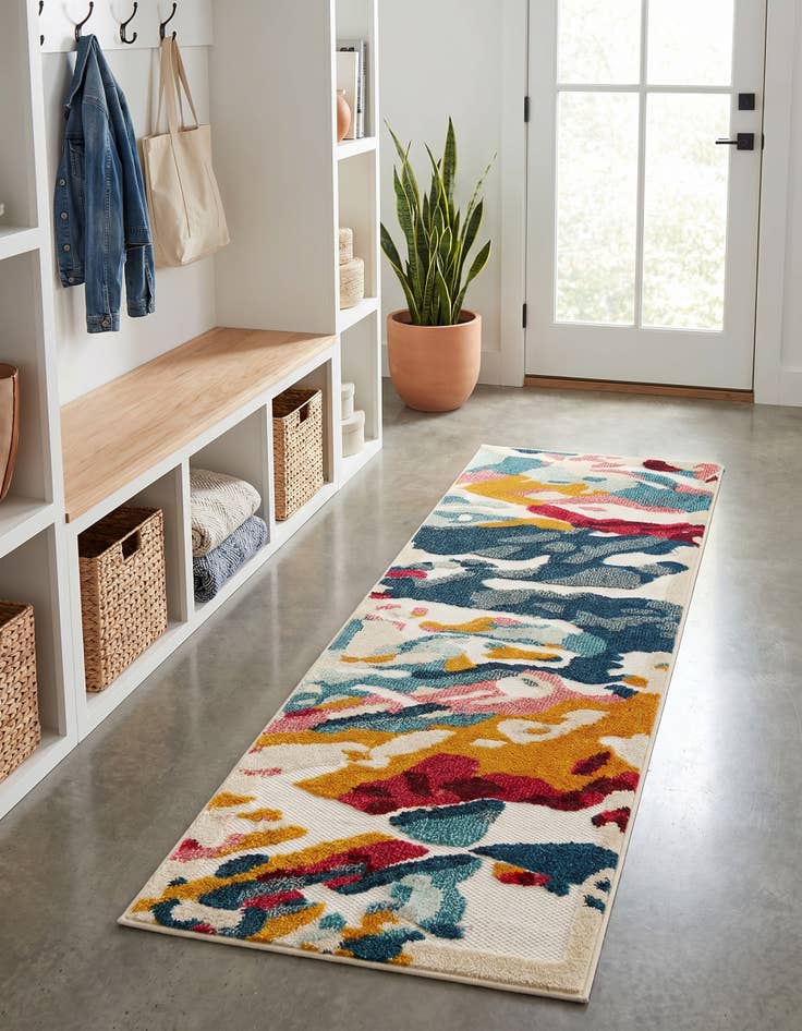 Detail image of 2' x 5' Easy-Clean Casablanca Indoor / Outdoor Runner Rug