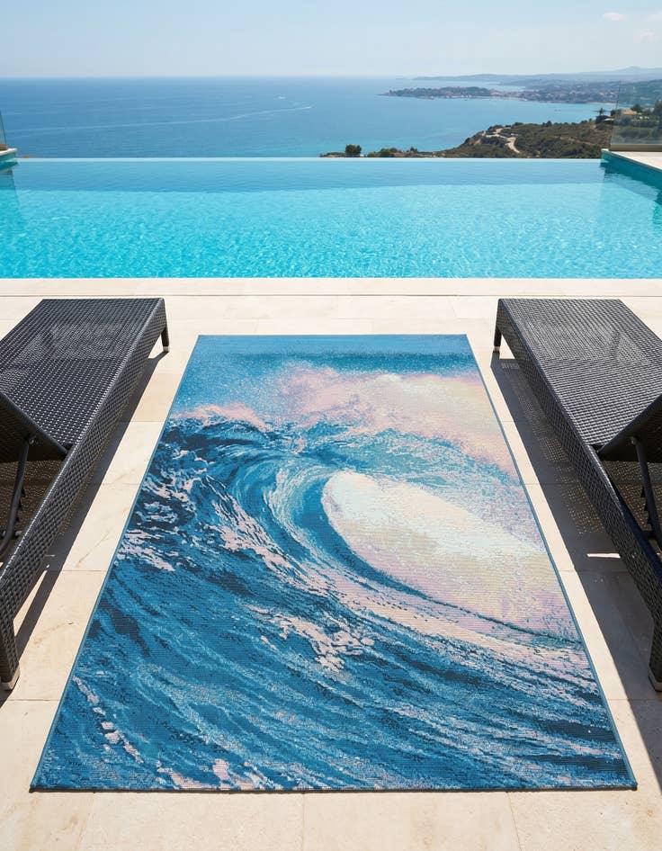 Detail image of 4' 1 x 6' 1 Easy-Clean Modern Indoor / Outdoor Rug