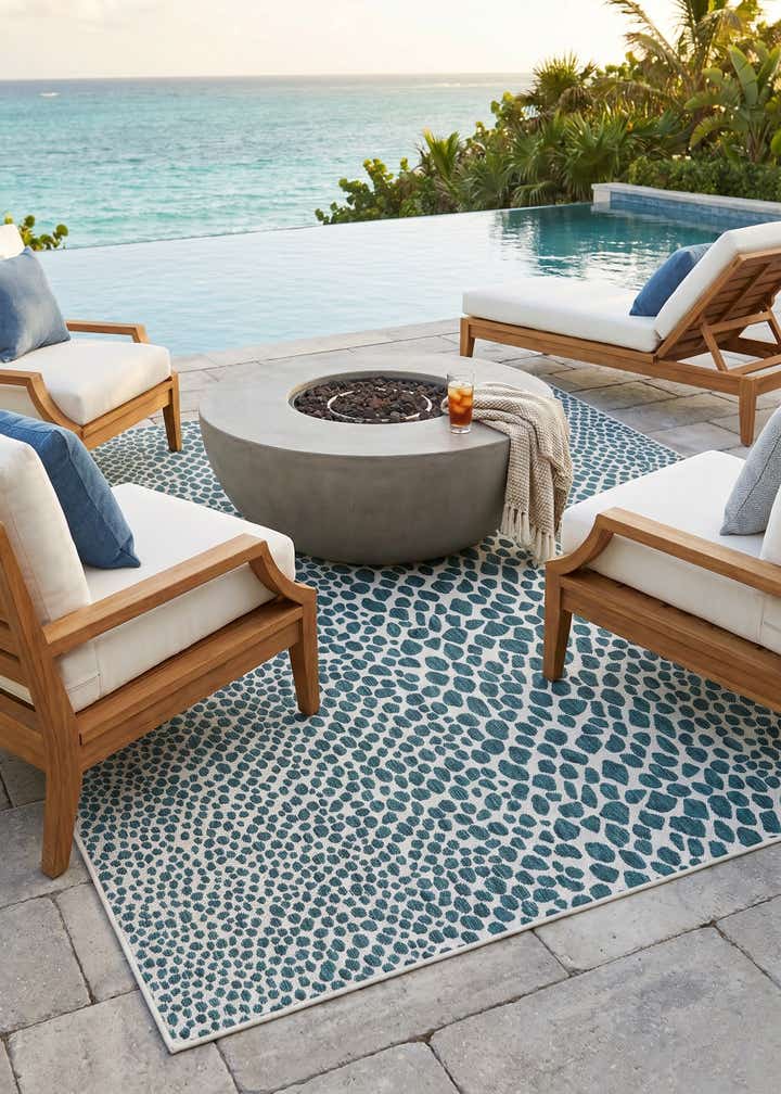 7' 10 x 10' Easy-Clean Jill Zarin Cape Town Indoor / Outdoor Rug