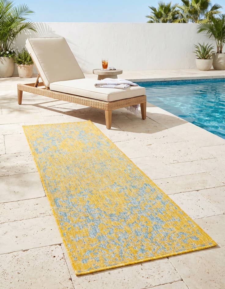 Detail image of 2' x 6' Easy-Clean Jill Zarin Dubai Indoor / Outdoor Runner Rug