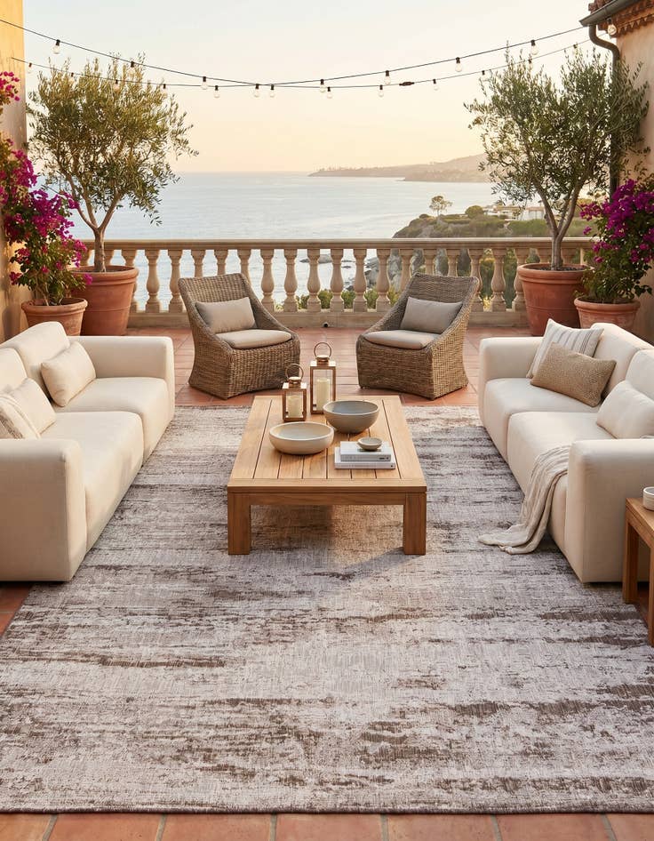 Detail image of 10' x 14' Easy-Clean Modern Indoor / Outdoor Rug