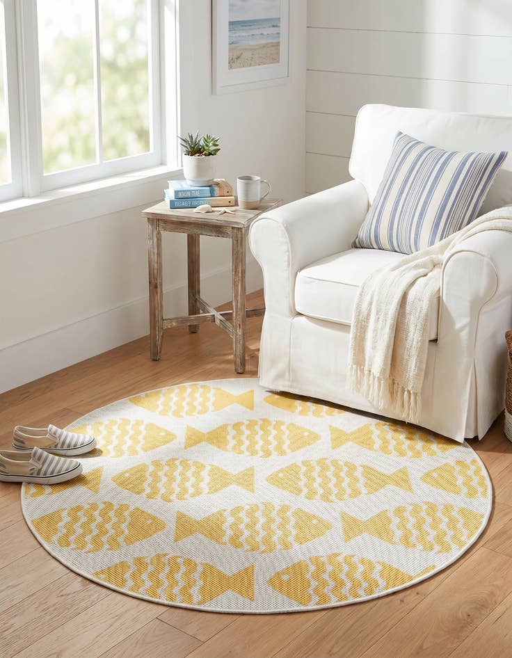 Detail image of 3' 1 x 3' 1 Easy-Clean Coastal Indoor / Outdoor Round Rug