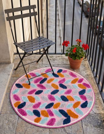 3' 3 x 3' 3 Easy-Clean Aruba Indoor / Outdoor Round Rug