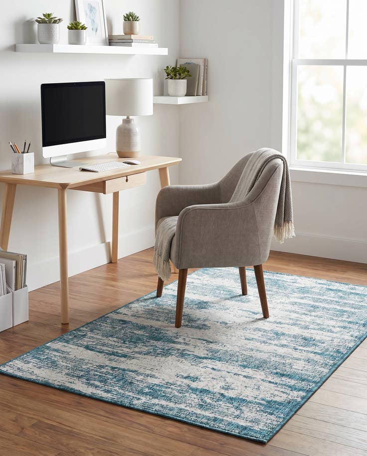 Detail image of 3' x 5' 3 Easy-Clean Modern Indoor / Outdoor Rug