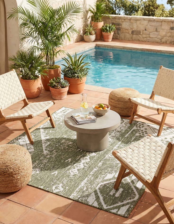 Detail image of 5' 3 x 5' 3 Easy-Clean Bohemian Indoor / Outdoor Square Rug