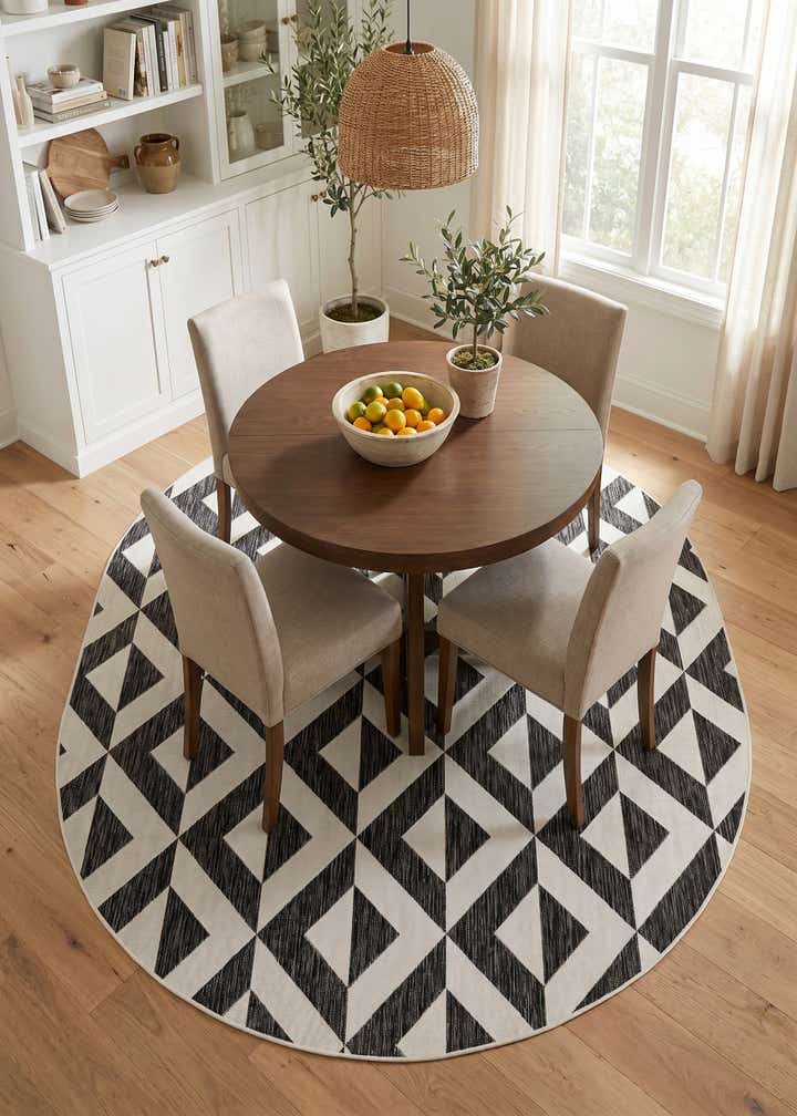 7' 10 x 10' Easy-Clean Jill Zarin Napa Indoor / Outdoor Oval Rug