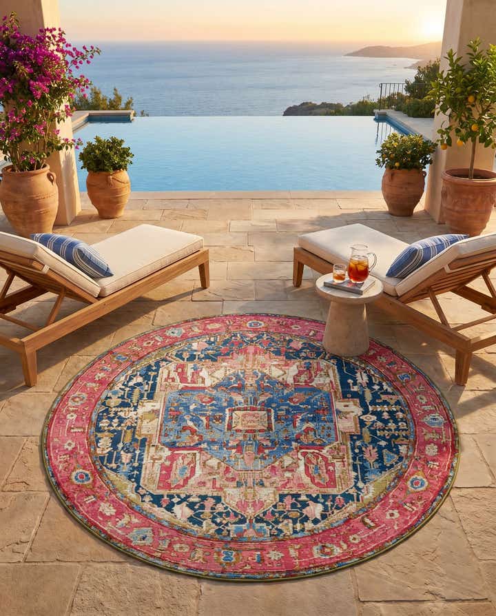 6' x 6' Easy-Clean Traditional Indoor / Outdoor Round Rug