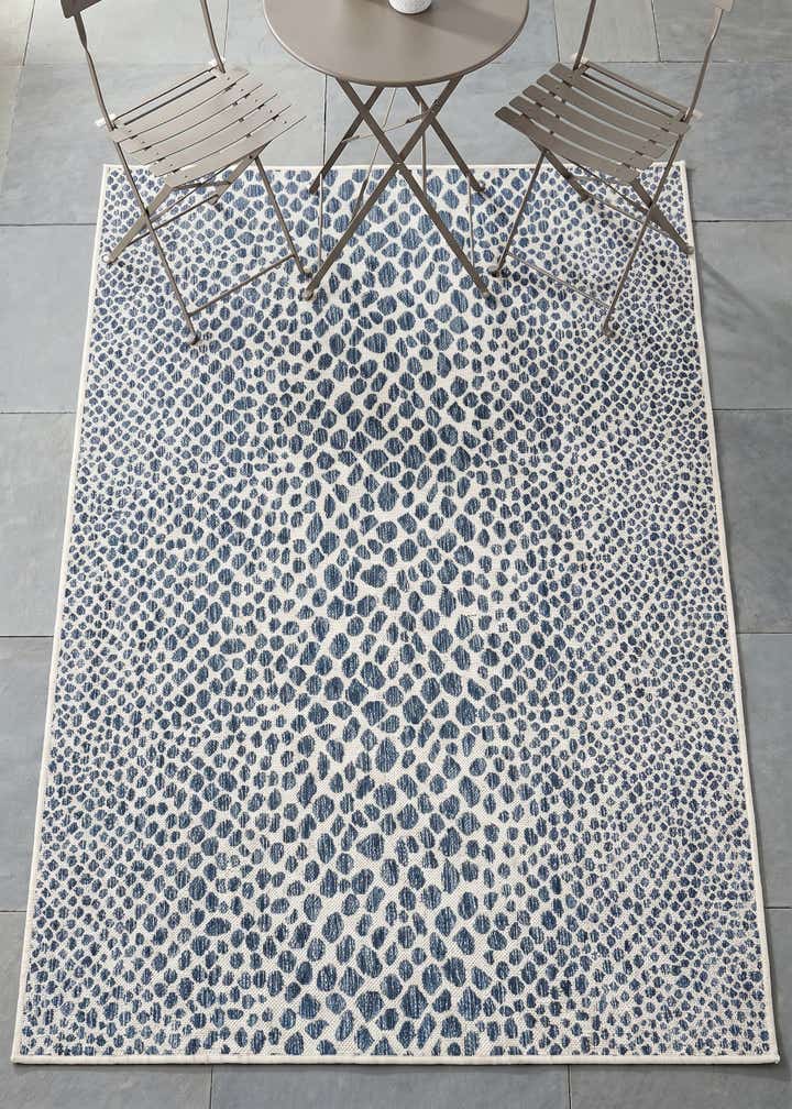 4' x 6' Easy-Clean Jill Zarin Cape Town Indoor / Outdoor Rug