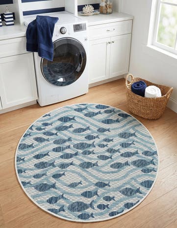 3' 1 x 3' 1 Easy-Clean Coastal Indoor / Outdoor Round Rug