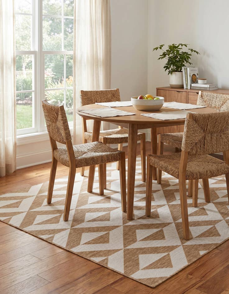 Detail image of 7' 10 x 7' 10 Easy-Clean Jill Zarin Napa Indoor / Outdoor Square Rug