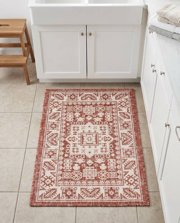 Detail image of 2' x 3' Easy-Clean Aztec Indoor / Outdoor Rug
