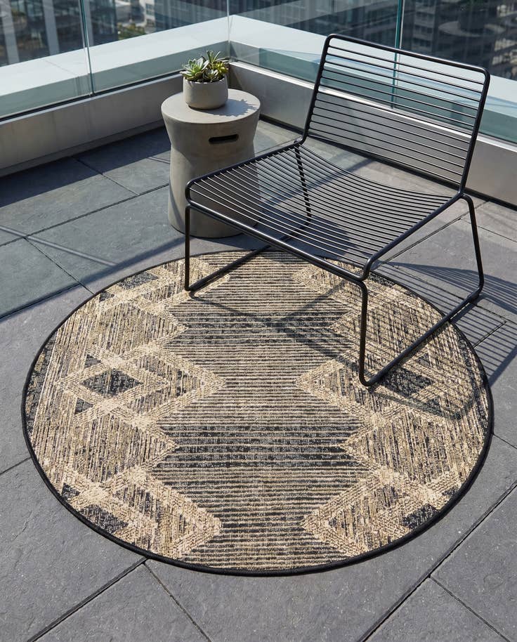 Detail image of 3' x 3' Easy-Clean Modern Indoor / Outdoor Round Rug