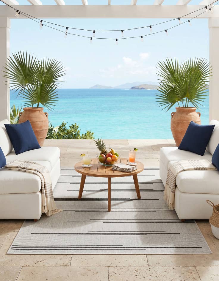 Detail image of 4' x 6' Easy-Clean Modern Indoor / Outdoor Rug