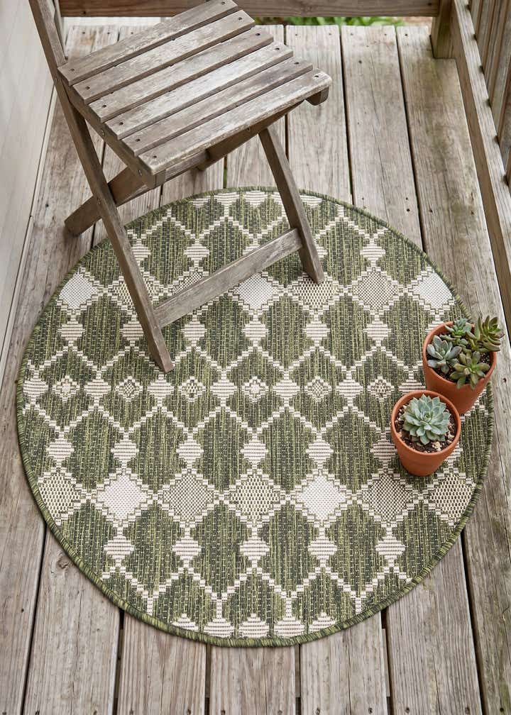 3' x 3' Easy-Clean Lattice Indoor / Outdoor Round Rug