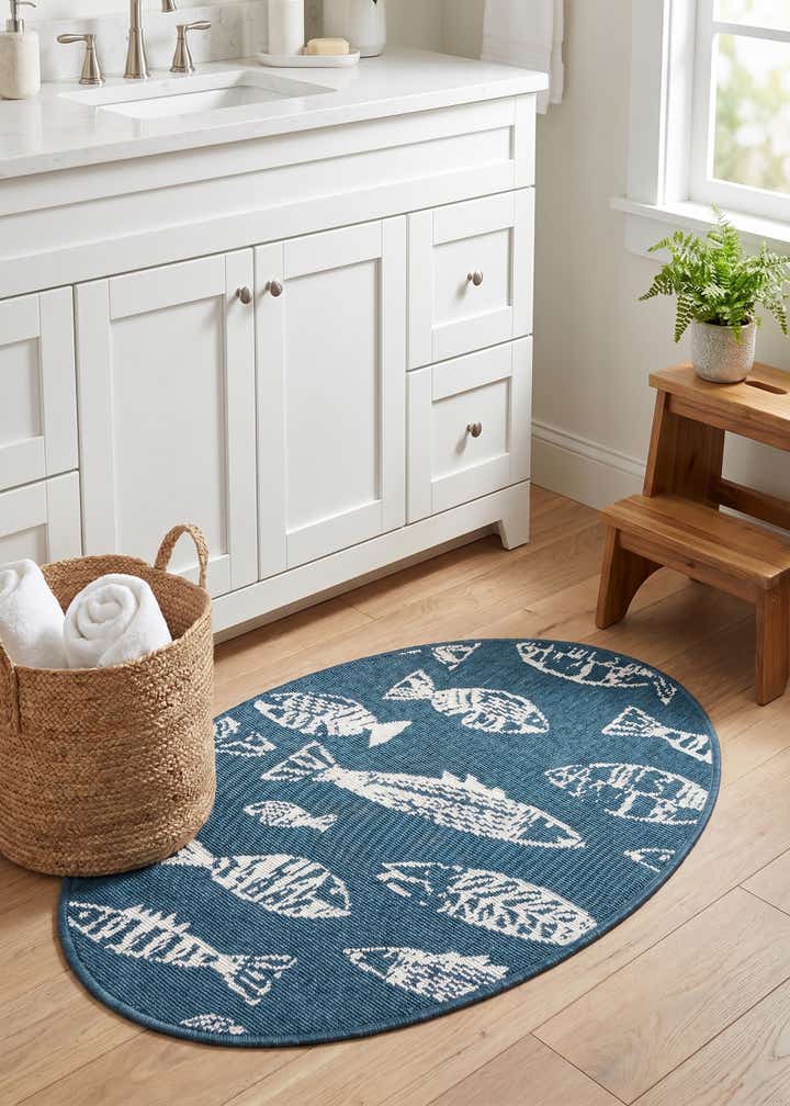2' x 3' Easy-Clean Coastal Indoor / Outdoor Oval Rug