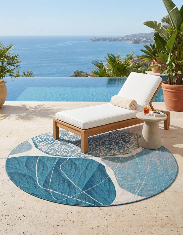 Detail image of 6' 1 x 6' 1 Easy-Clean Modern Indoor / Outdoor Round Rug