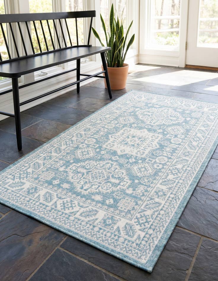 Detail image of 3' x 5' 3 Easy-Clean Aztec Indoor / Outdoor Rug