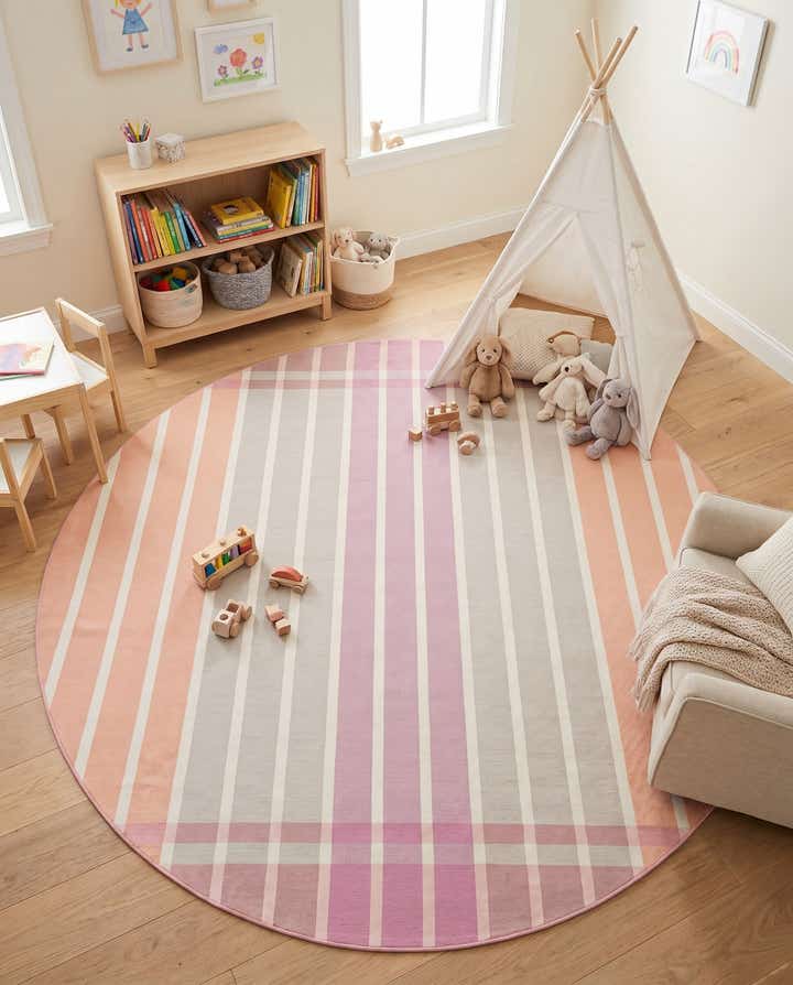 10' x 10' Easy-Clean Striped Indoor / Outdoor Round Rug