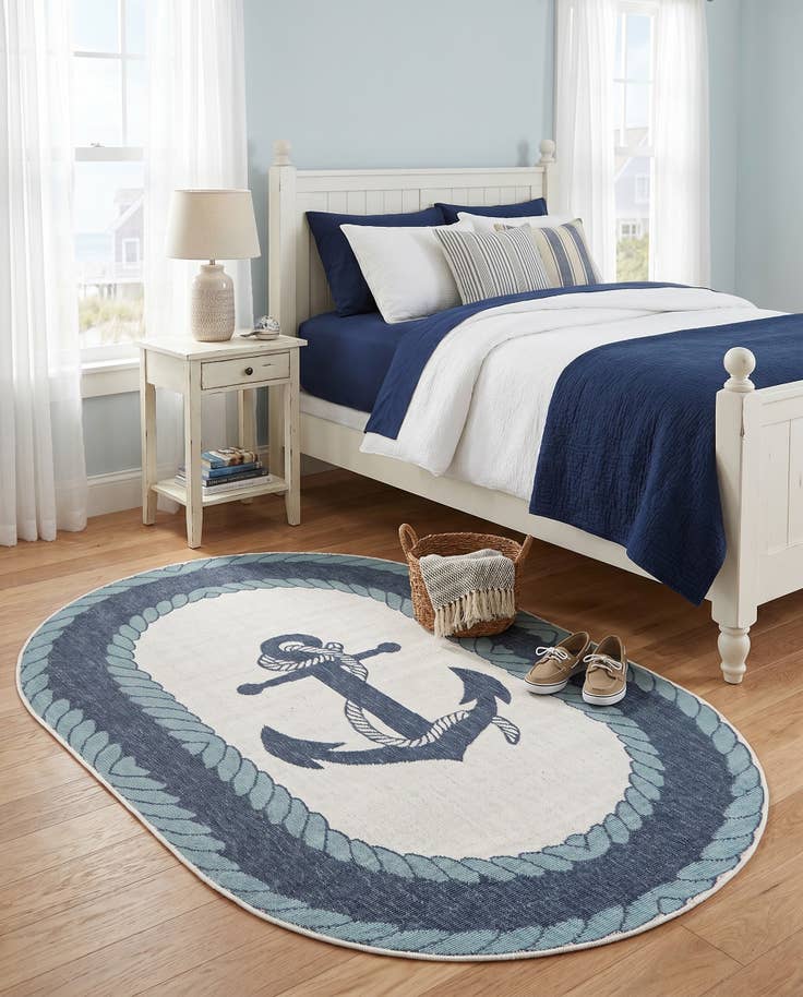 Detail image of 4' x 6' Easy-Clean Coastal Indoor / Outdoor Oval Rug