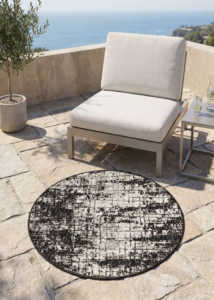 3' x 3' Easy-Clean Modern Indoor / Outdoor Round Rug