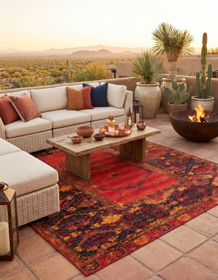 Detail image of 7' 10 x 10' Easy-Clean Tribal Indoor / Outdoor Rug