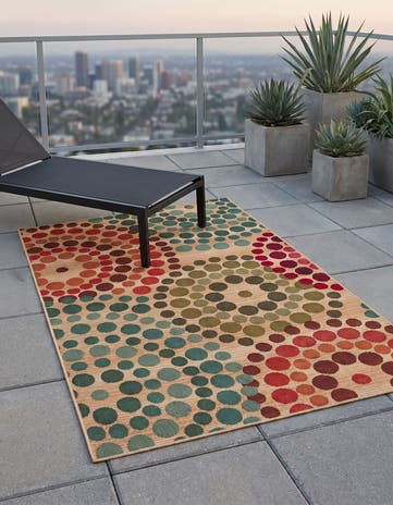 3' 3 x 5' 3 Easy-Clean Modern Indoor / Outdoor Rug