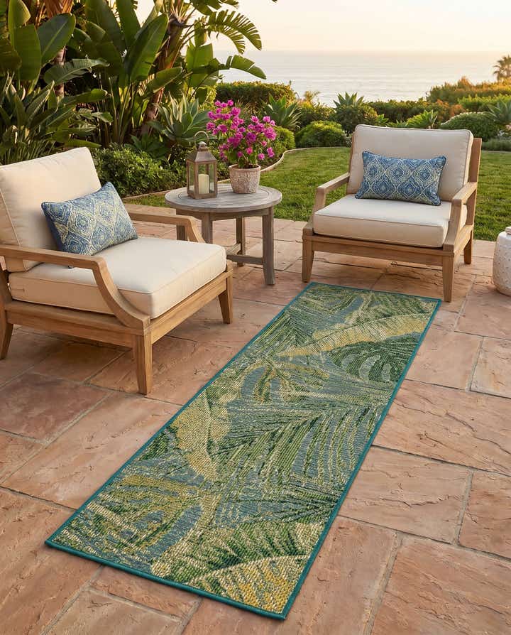 2' x 6' Easy-Clean Botanical Indoor / Outdoor Runner Rug