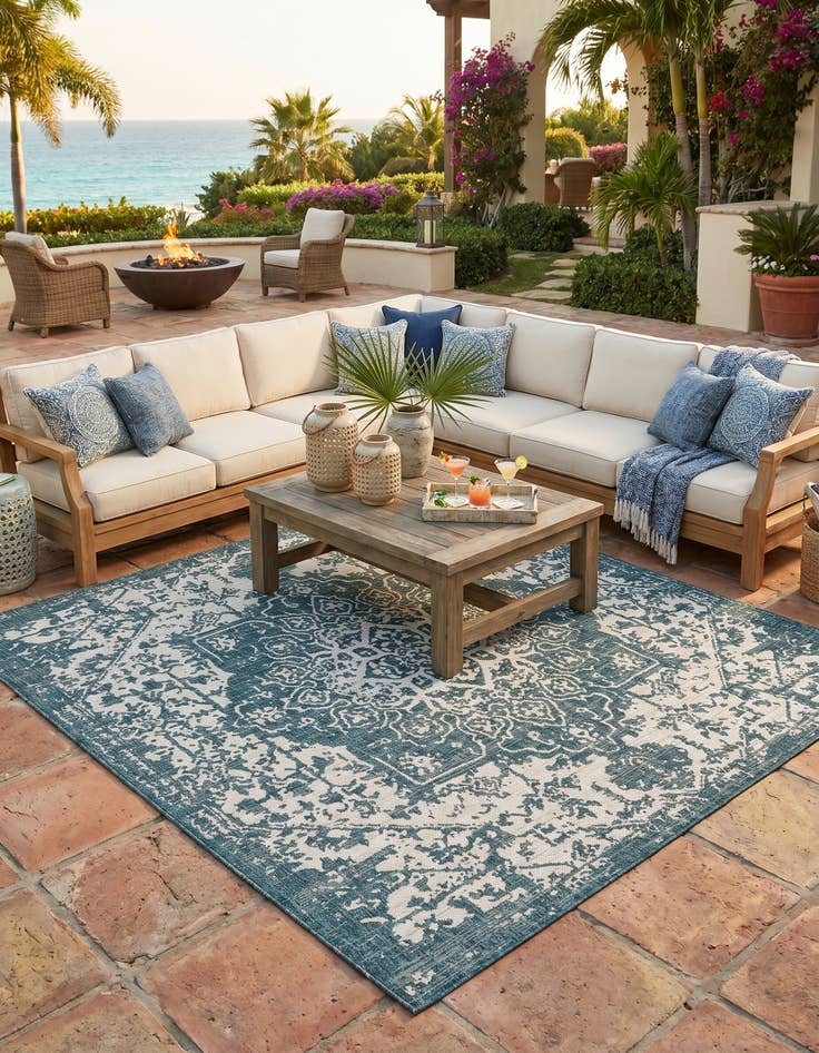 Detail image of 7' 10 x 7' 10 Easy-Clean Jill Zarin Dubai Indoor / Outdoor Square Rug