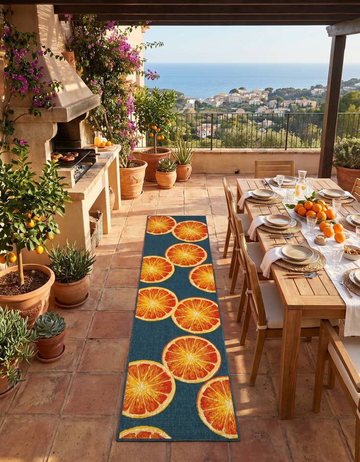 Detail image of 2' 7 x 10' Easy-Clean Modern Indoor / Outdoor Runner Rug