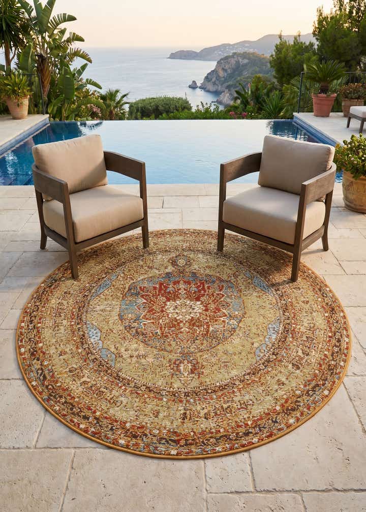 5' 3 x 5' 3 Easy-Clean Traditional Indoor / Outdoor Round Rug