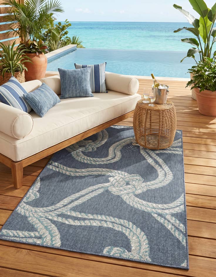 Detail image of 4' x 6' Easy-Clean Coastal Indoor / Outdoor Rug