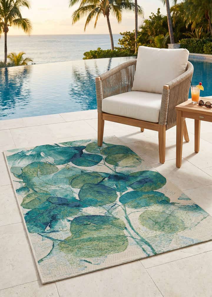 3' 3 x 5' 3 Easy-Clean Botanical Indoor / Outdoor Rug