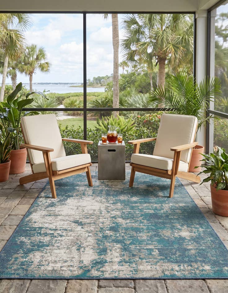 Detail image of 4' x 6' Easy-Clean Coastal Indoor / Outdoor Rug
