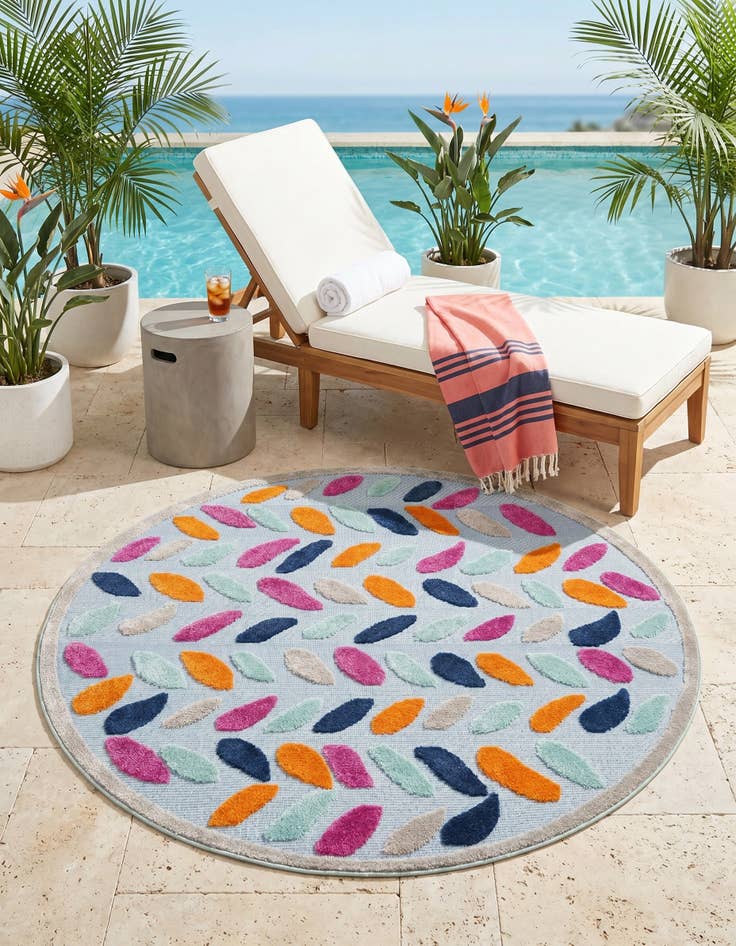 Detail image of 5' 3 x 5' 3 Easy-Clean Aruba Indoor / Outdoor Round Rug