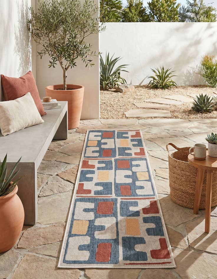 Detail image of 2' x 8' Easy-Clean Baja Indoor / Outdoor Runner Rug