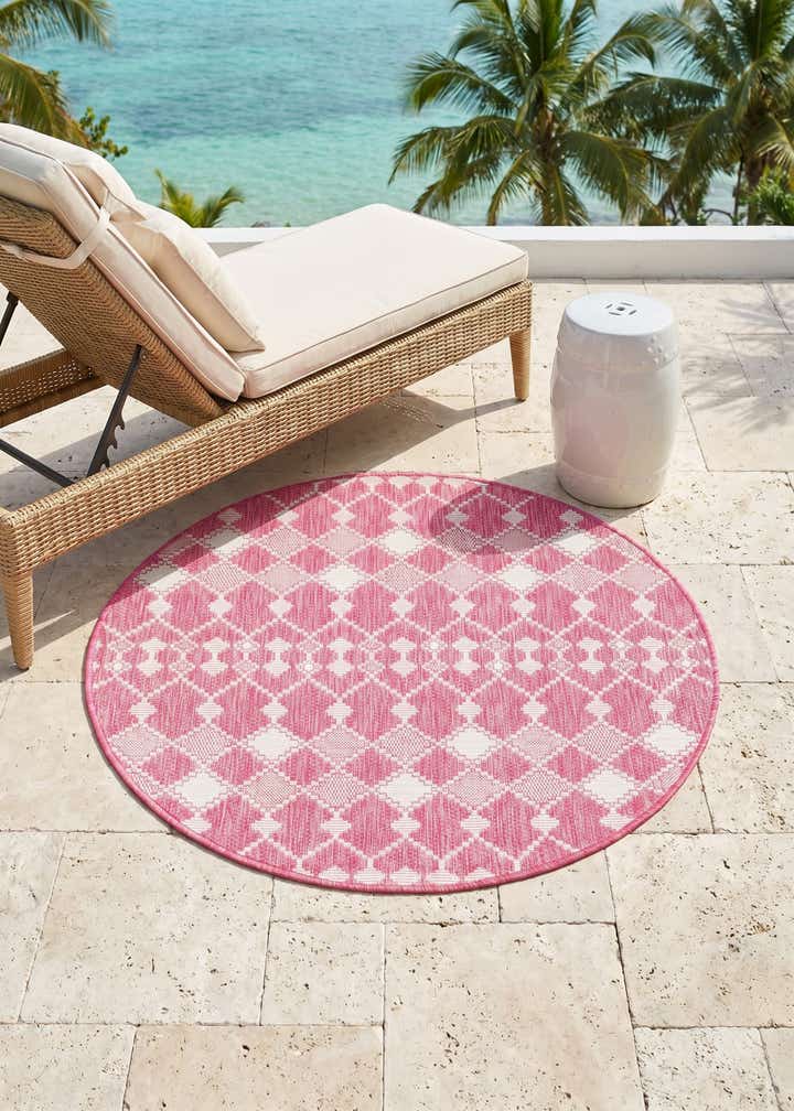 4' x 4' Easy-Clean Lattice Indoor / Outdoor Round Rug