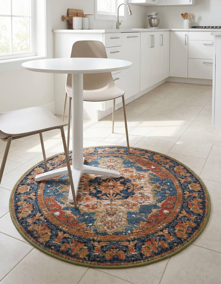 Detail image of 3' x 3' Easy-Clean Traditional Indoor / Outdoor Round Rug