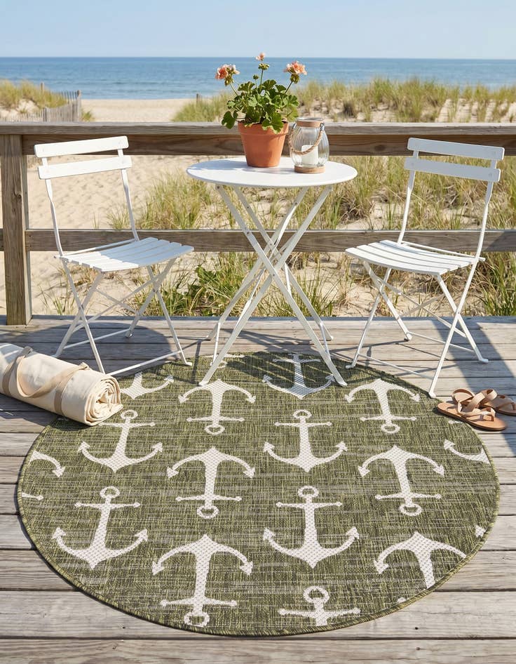 Detail image of 4' x 4' Easy-Clean Coastal Indoor / Outdoor Round Rug