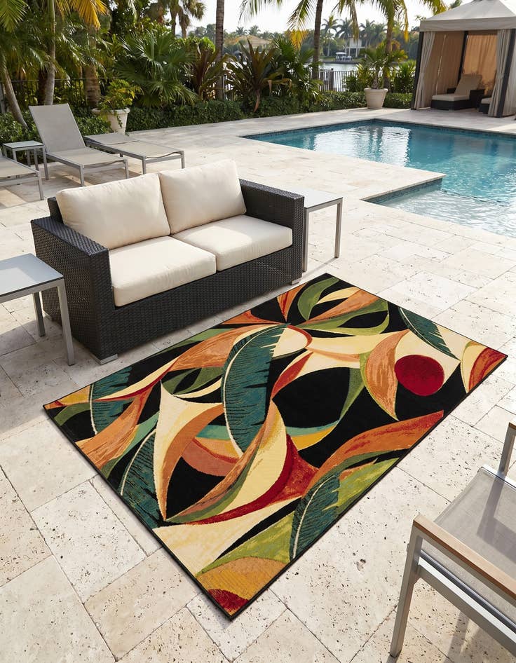Detail image of 4' x 6' Easy-Clean Botanical Indoor / Outdoor Rug
