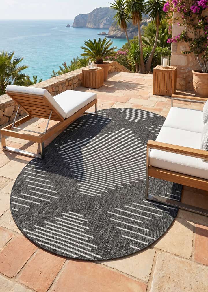 5' 3 x 8' Easy-Clean Modern Indoor / Outdoor Oval Rug
