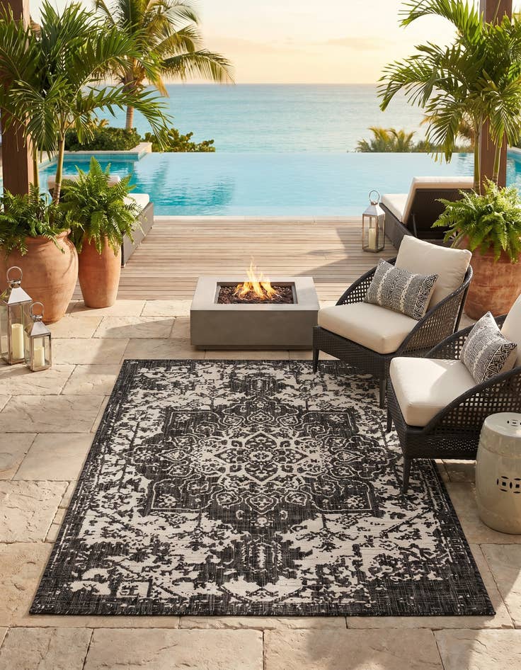Detail image of 5' 3 x 8' Easy-Clean Jill Zarin Dubai Indoor / Outdoor Rug
