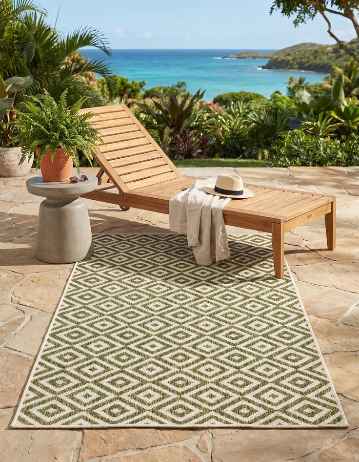 Detail image of 3' x 5' 3 Easy-Clean Jill Zarin Costa Rica Indoor / Outdoor Rug