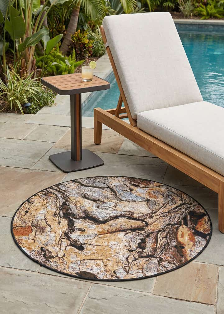 3' x 3' Easy-Clean Modern Indoor / Outdoor Round Rug