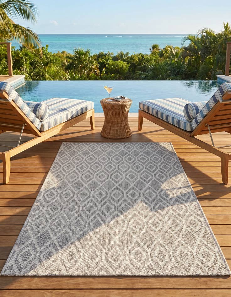 Detail image of 3' x 5' 3 Easy-Clean Jill Zarin Turks and Caicos Indoor / Outdoor Rug