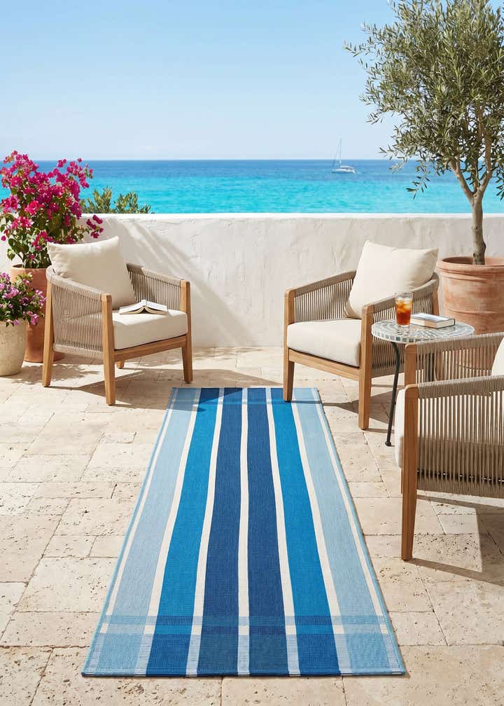 2' x 6' Easy-Clean Striped Indoor / Outdoor Runner Rug