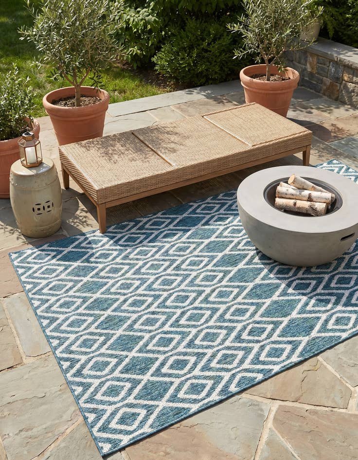 Detail image of 3' x 5' 3 Easy-Clean Jill Zarin Turks and Caicos Indoor / Outdoor Rug