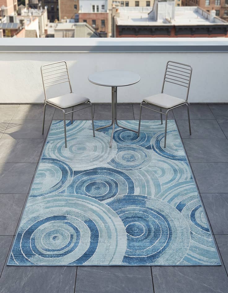 Detail image of 4' x 6' Easy-Clean Modern Indoor / Outdoor Rug